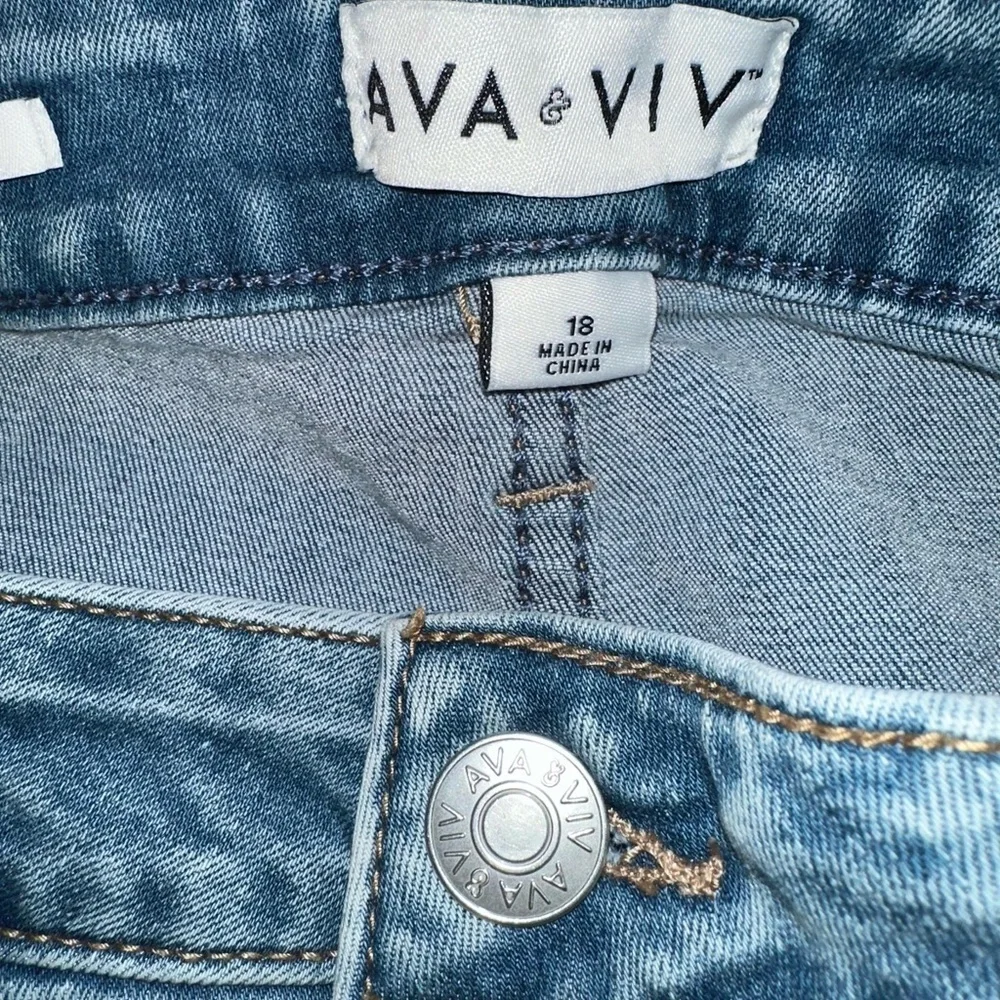 Ava & Viv Women's Blue Jeans - Picture 5 of 7
